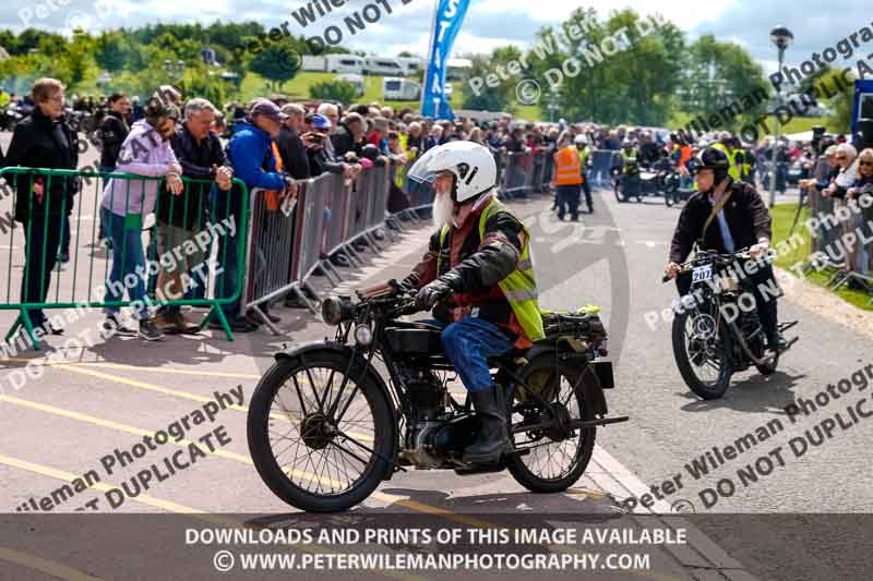 Vintage motorcycle club;eventdigitalimages;no limits trackdays;peter wileman photography;vintage motocycles;vmcc banbury run photographs